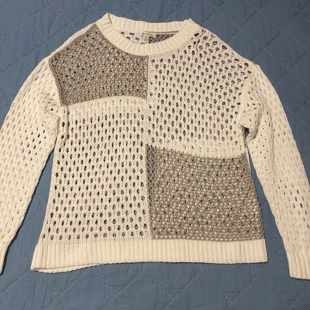 Versona Women’s Lightweight Sweater Size Large